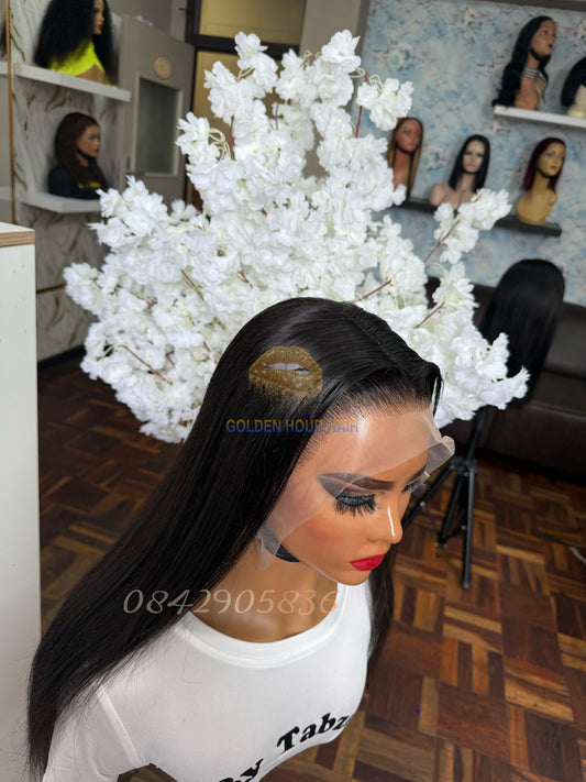 18” Straight HD Lace Frontal Wig – 13x4, Glueless, Pre-Plucked.