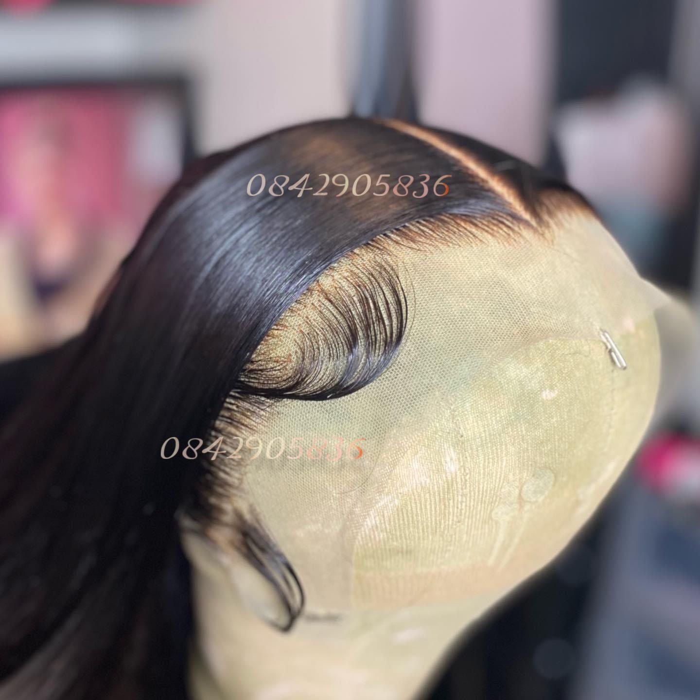 13x4 Glueless straight Lace Front Wig