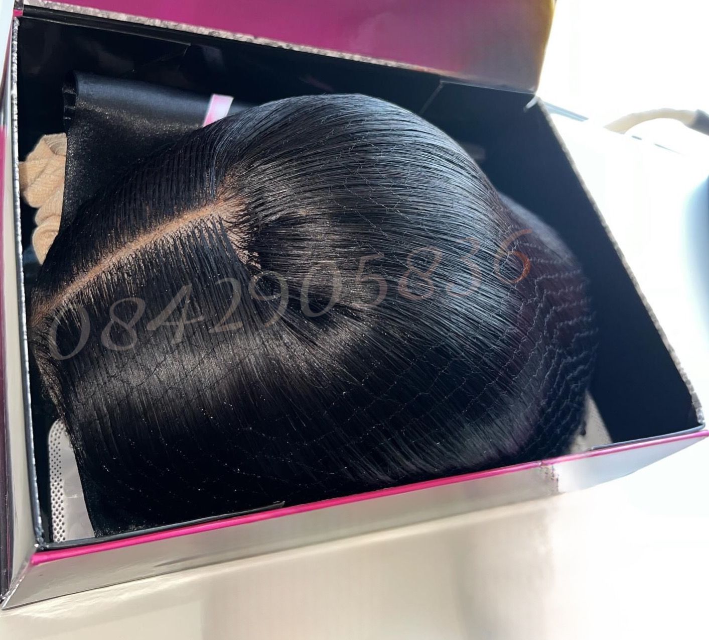 13x4 Glueless straight Lace Front Wig