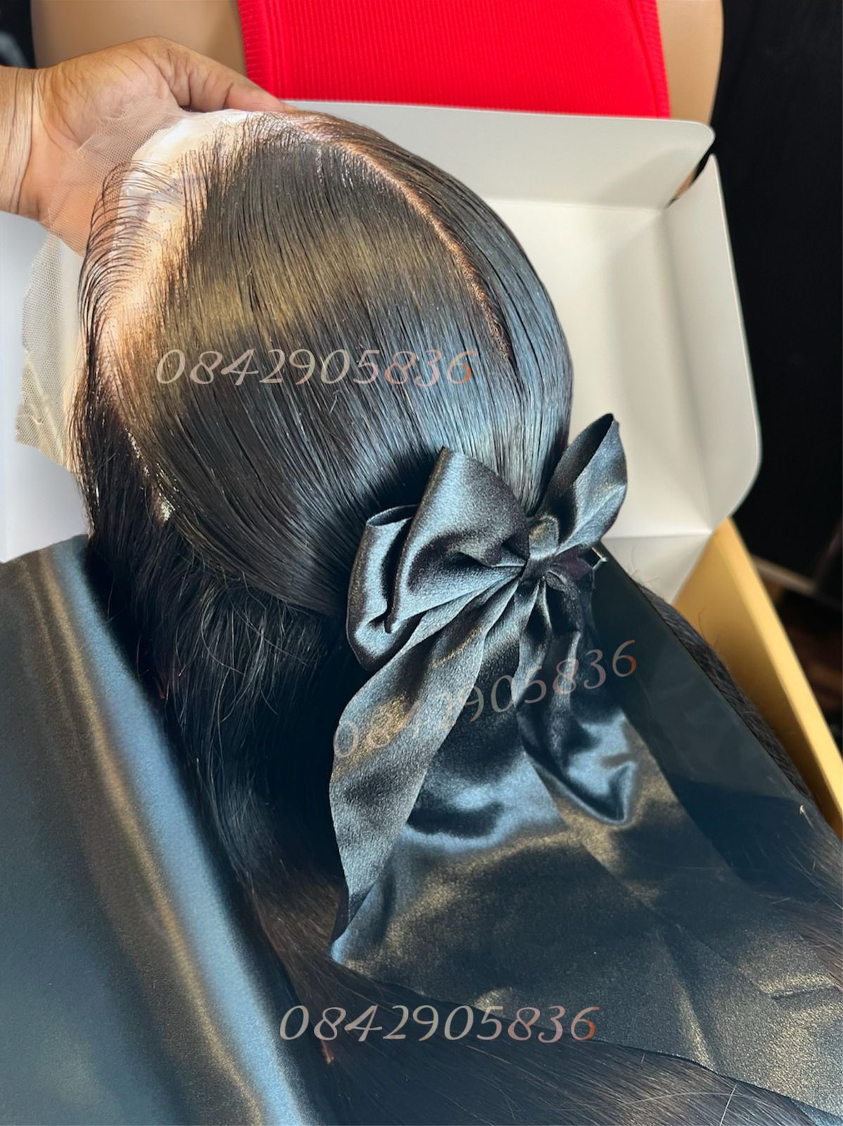 13x4 Glueless straight Lace Front Wig