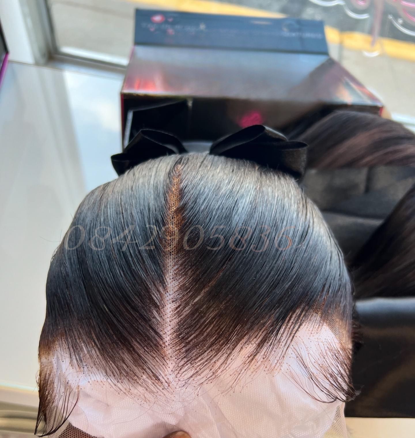 13x4 Glueless straight Lace Front Wig